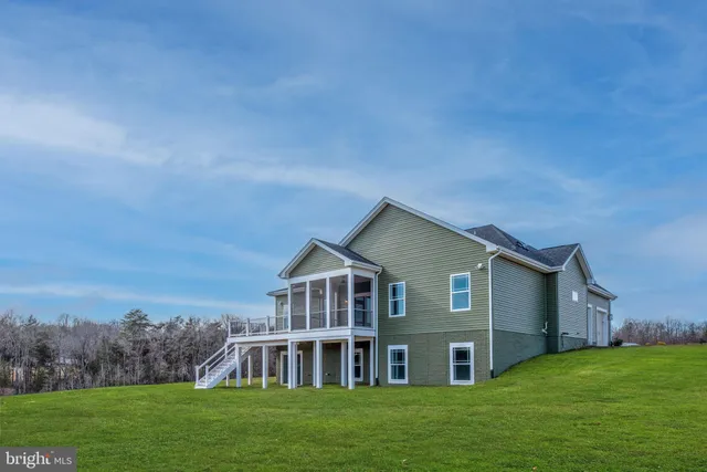 $1,296,980 | 9435 Signature Way, Fredericksburg, VA 22407