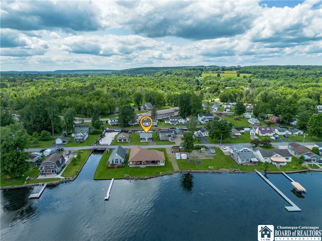 2389 Lakeside Drive Busti, NY 14710 - Photo 4 of 26