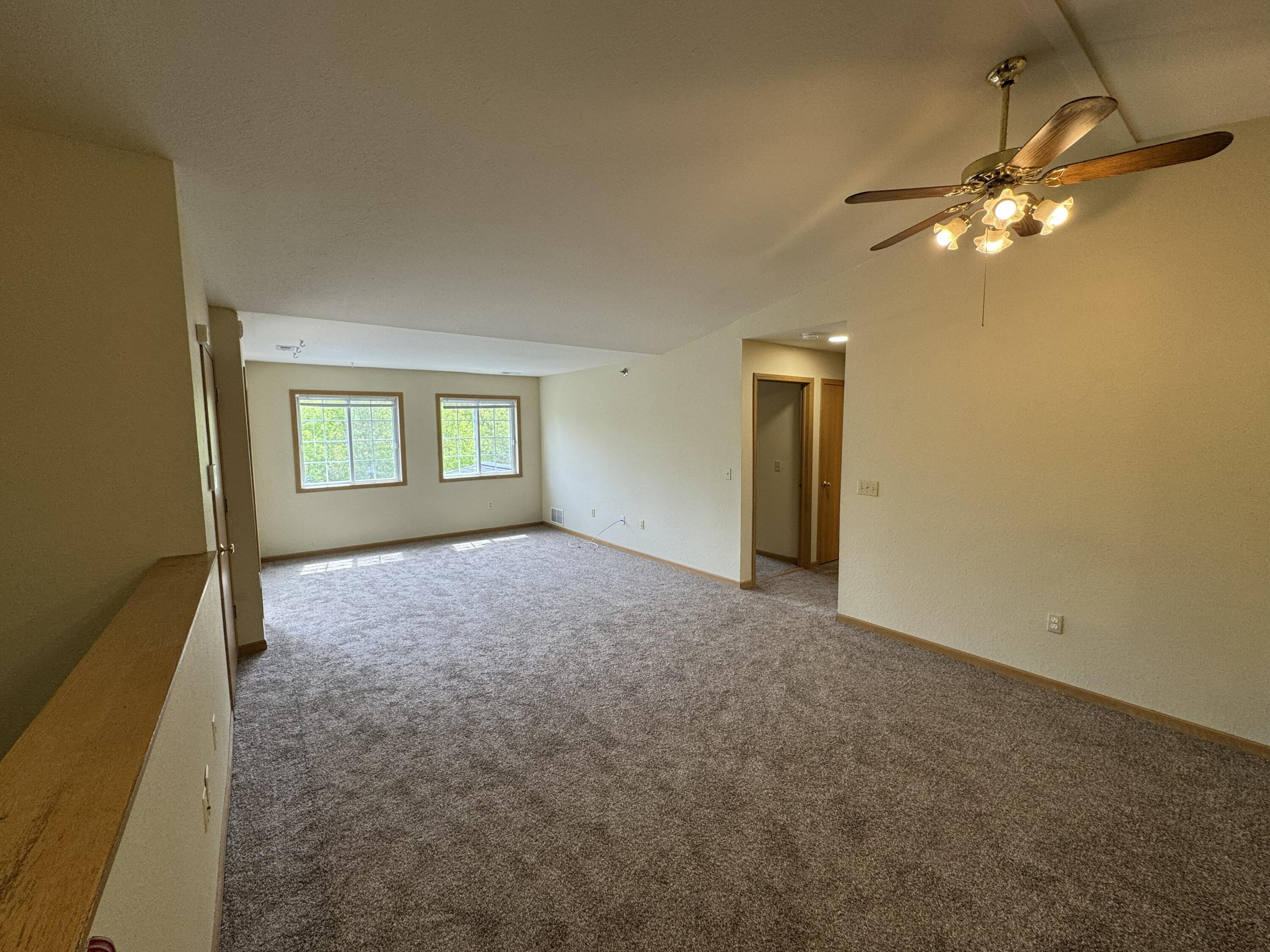 8055 Lexington Place, Unit 12 Pleasant Prairie, WI 53158 - Photo 14 of 22 great-1