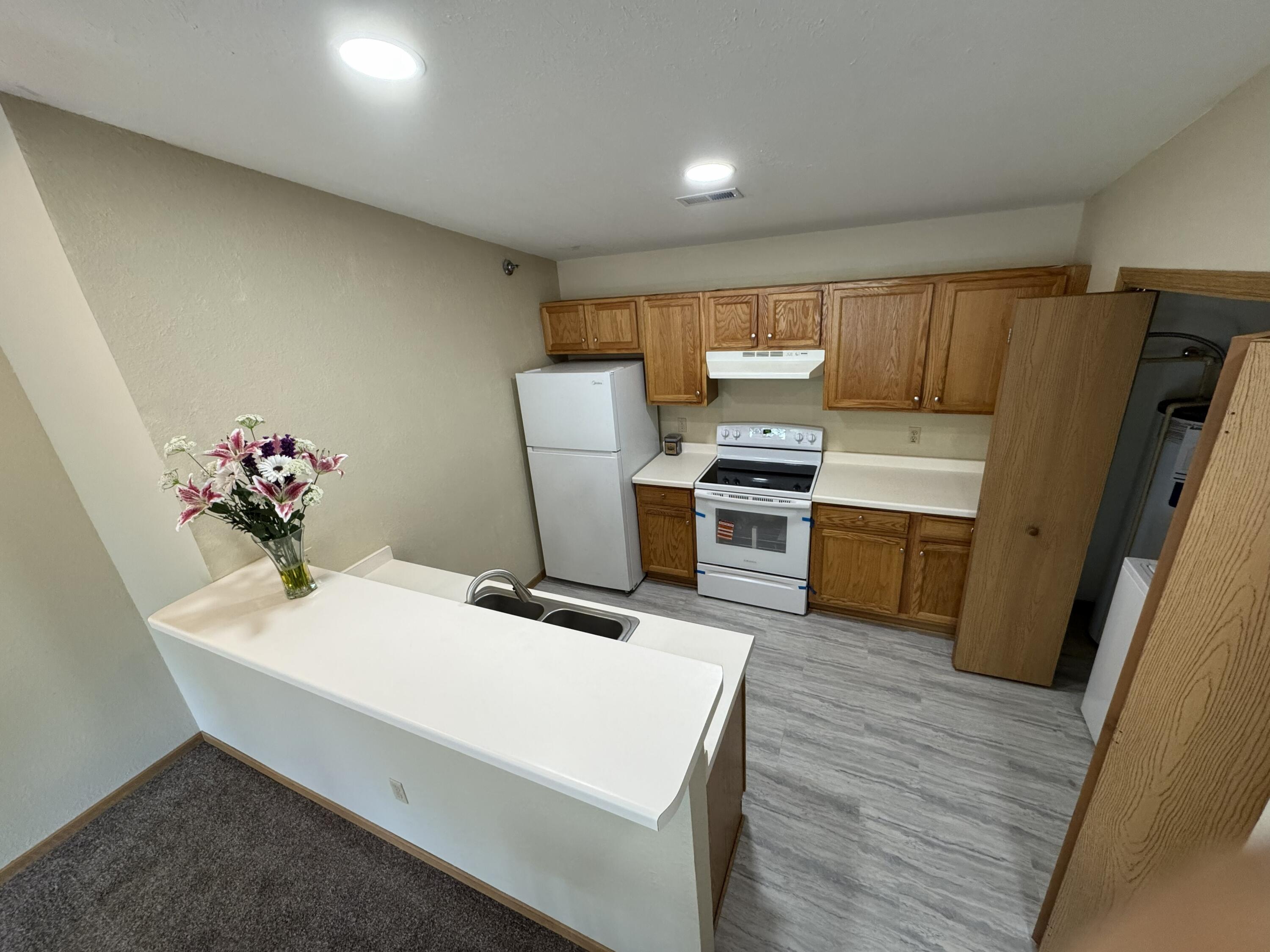 8055 Lexington Place, Unit 12 Pleasant Prairie, WI 53158 - Photo 17 of 22 kitchen-1