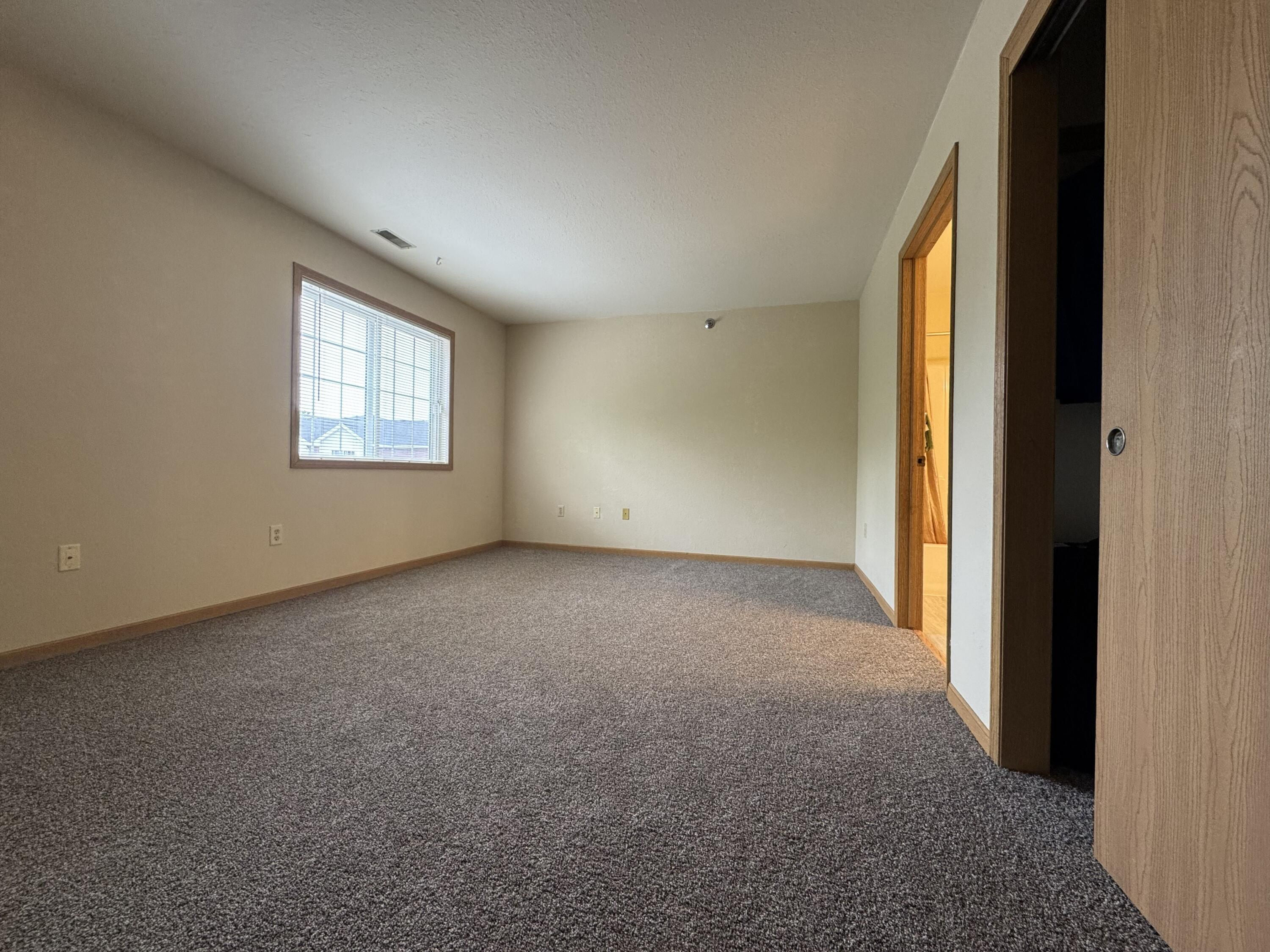 8055 Lexington Place, Unit 12 Pleasant Prairie, WI 53158 - Photo 21 of 22 MB-1