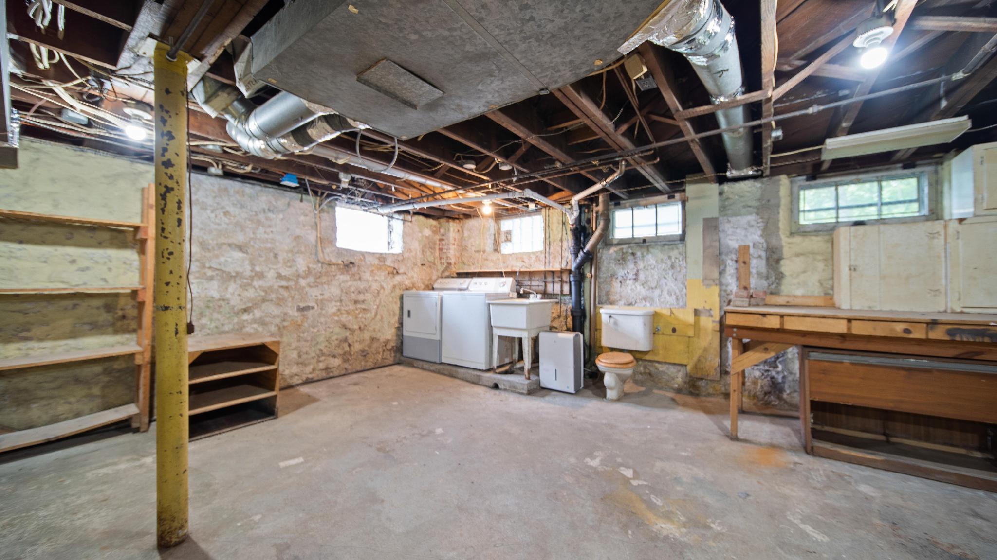 235 Walhalla Road Columbus, OH 43202 - Photo 46 of 48 004--FULL
