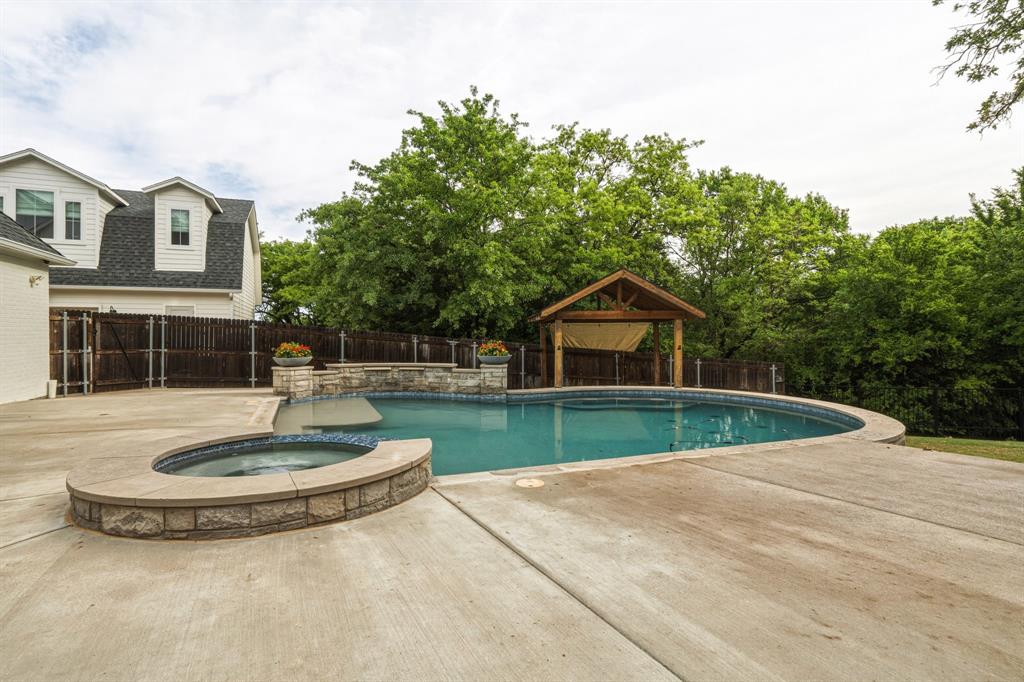 4207 Kelly Elliott Road Arlington, TX 76016 - Photo 34 of 39
