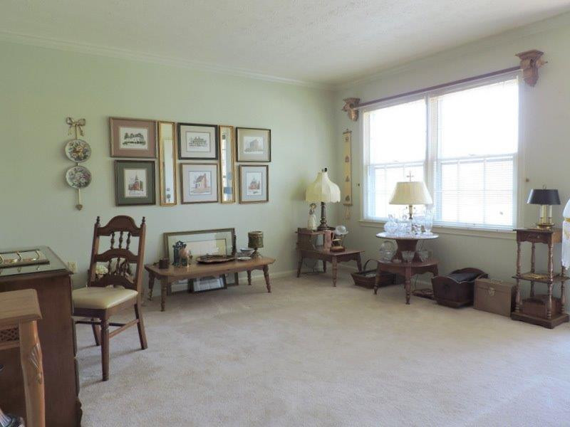 268 Dunroven Road Versailles, KY 40383 - Photo 10 of 31 Listing Photo