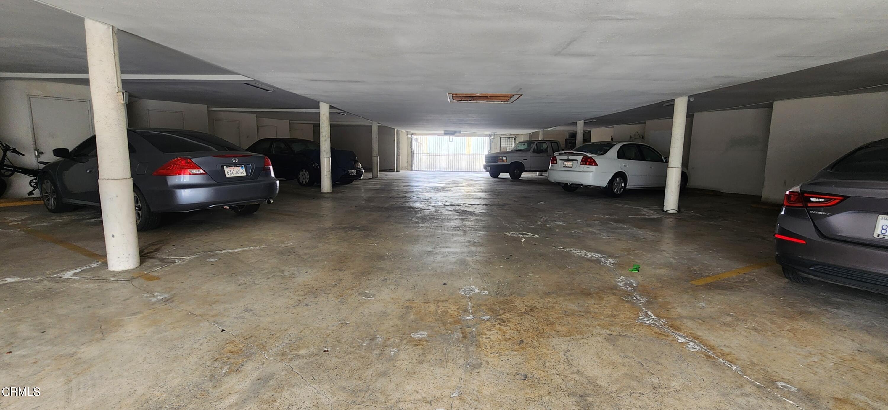 551 South E Street Oxnard, CA 93030 - Photo 15 of 18 a view of car parking