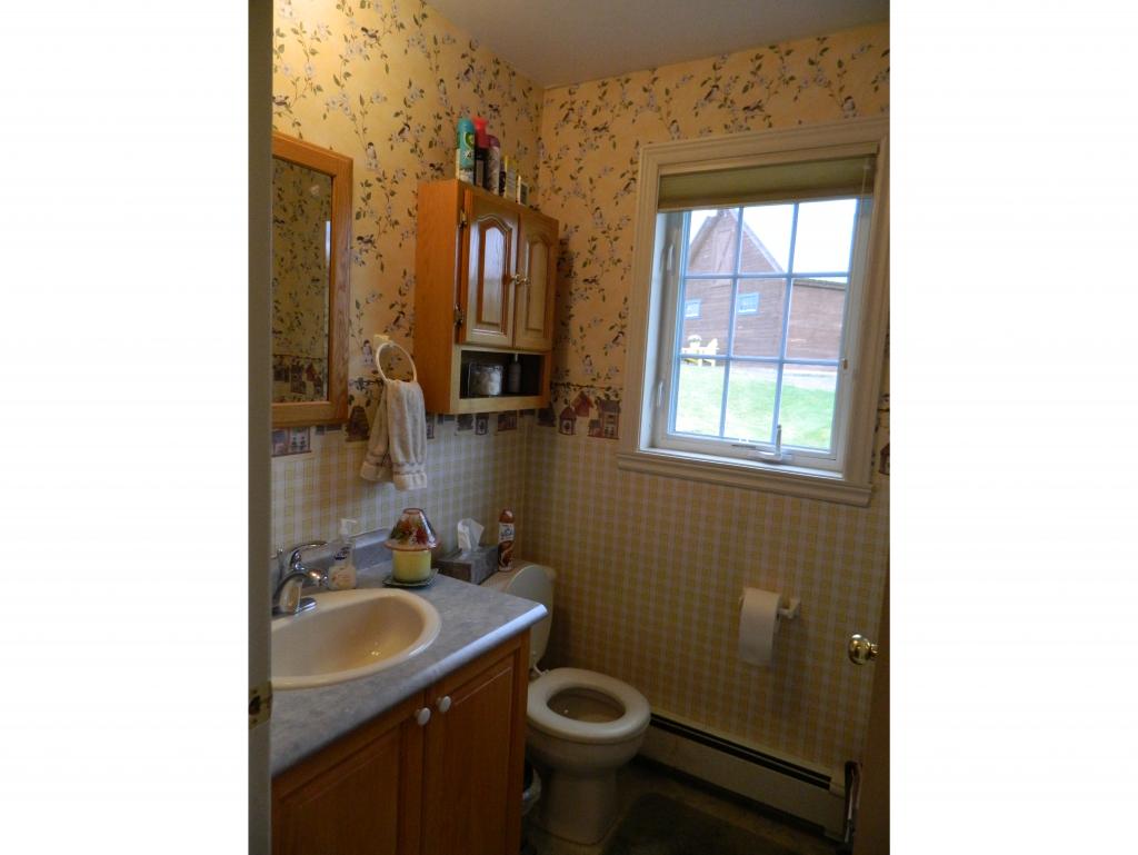 56 Walker Ridge Road Lyndon, VT 05851 - Photo 11 of 24 Gallery Image 11