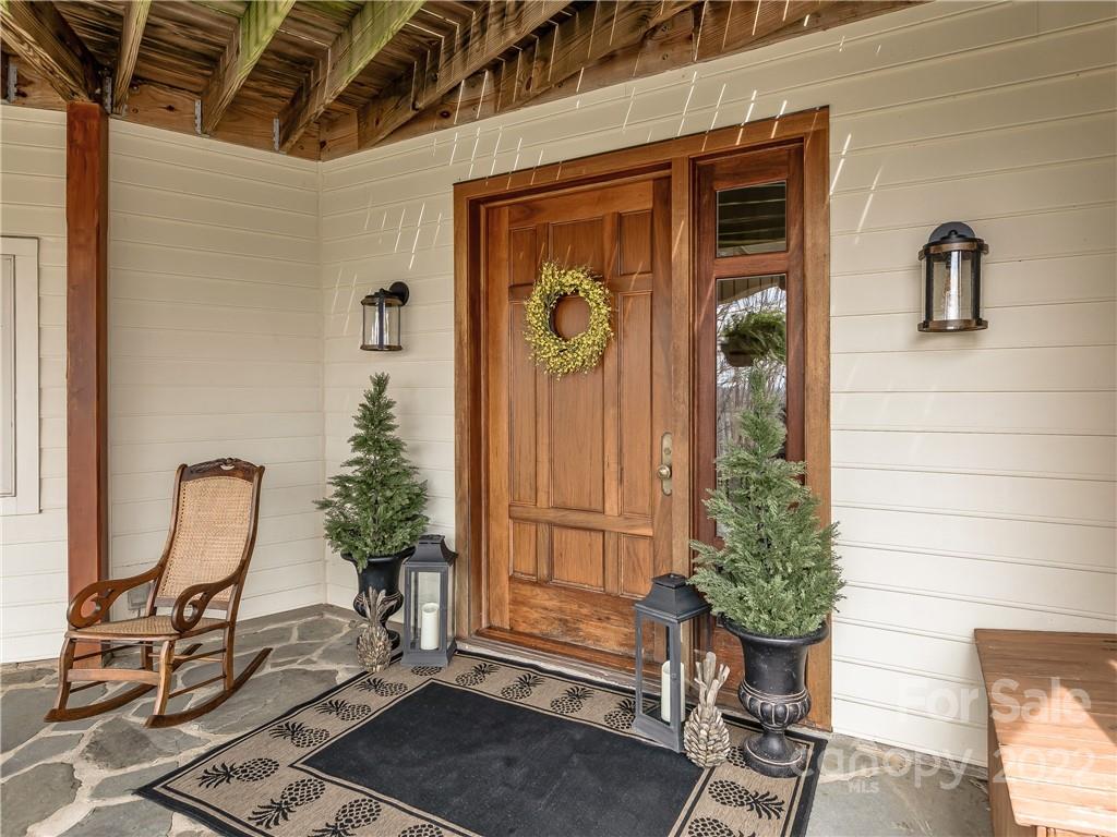98 Ivy Cove Road Fairview, NC 28730 - Photo 4 of 45 Gallery Image 4
