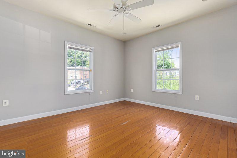 3405 Wheeler Road Southeast Washington, DC 20032 - Photo 14 of 35 Gallery Image 14