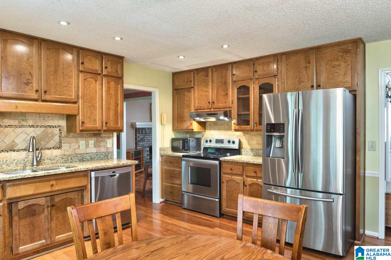 156 Twin Lakes Road Trussville, AL 35173 - Photo 20 of 42
