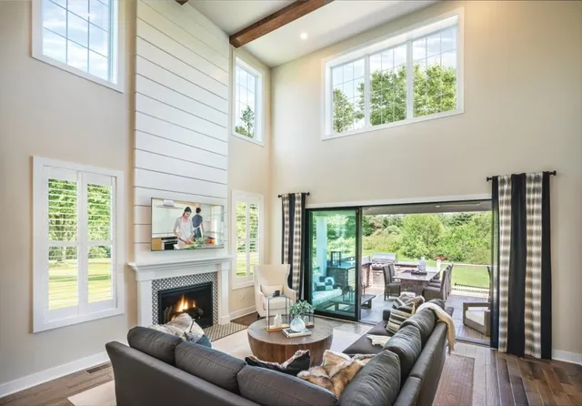 $1,800,000 | 9 Stableford Court, Unit 9, Lynnfield, MA 01940