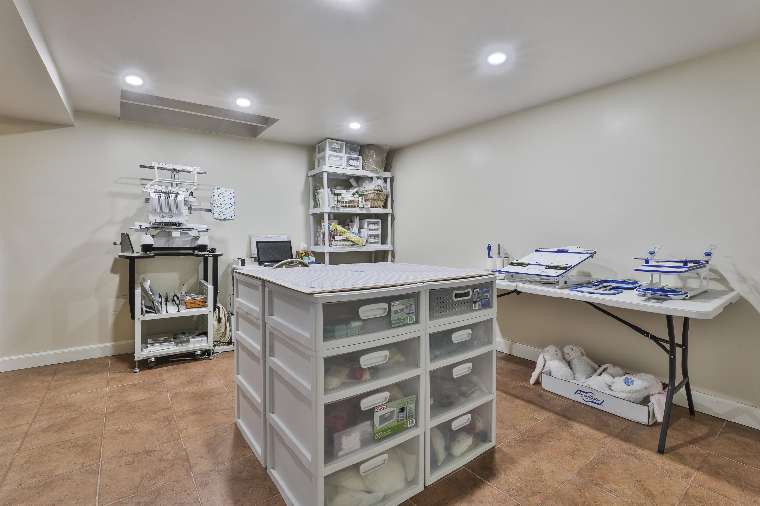 135 Ridge Road Manchester, NH 03104 - Photo 54 of 56 Gallery Image 54