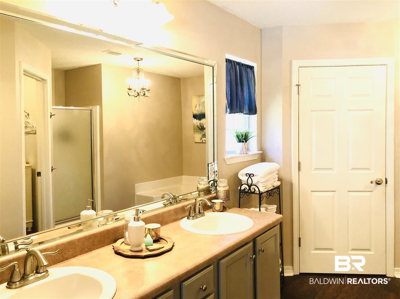 23975 Raynagua Boulevard Loxley, AL 36551 - Photo 17 of 41 Double Vanities