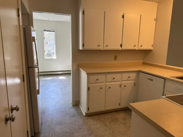 $2,150 | 1 Pine Street, Unit A21, Peterborough, NH 03458