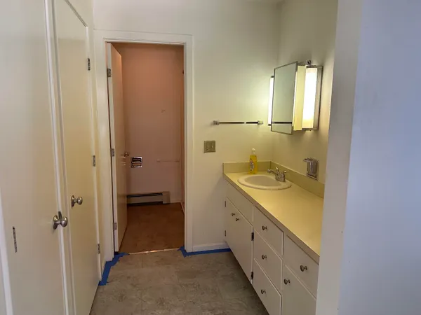 $2,150 | 1 Pine Street, Unit A21, Peterborough, NH 03458