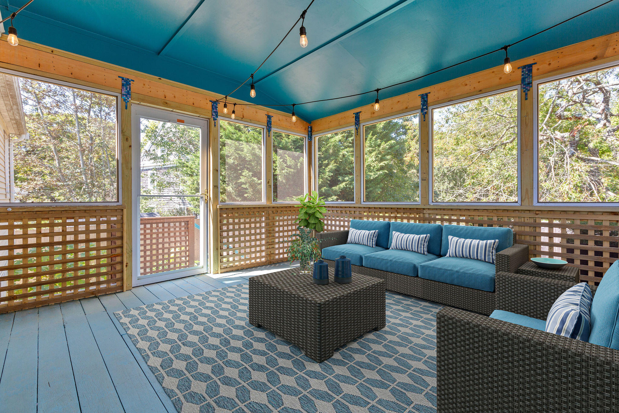 16 Off Conwell Street Provincetown, MA 02657 - Photo 20 of 30 VIRTUAL Screened Porch-19