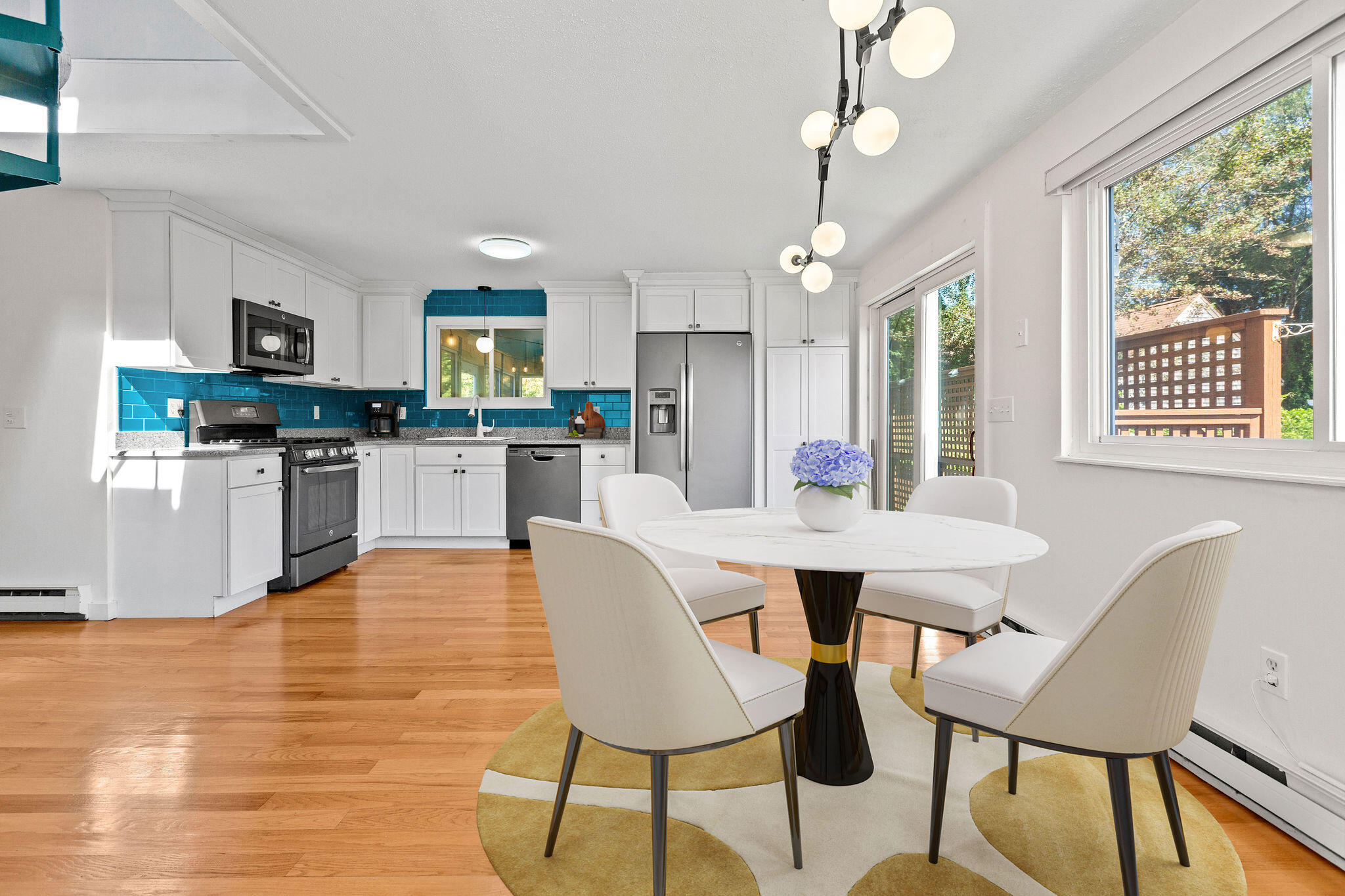 16 Off Conwell Street Provincetown, MA 02657 - Photo 4 of 30 VIRTUAL Dining Area-23