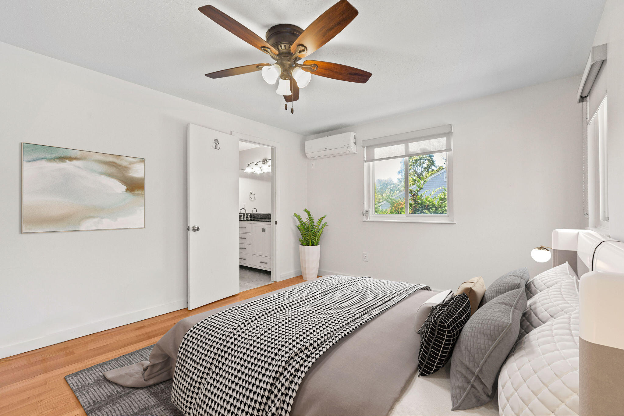 16 Off Conwell Street Provincetown, MA 02657 - Photo 8 of 30 VIRTUAL BEDROOM-42