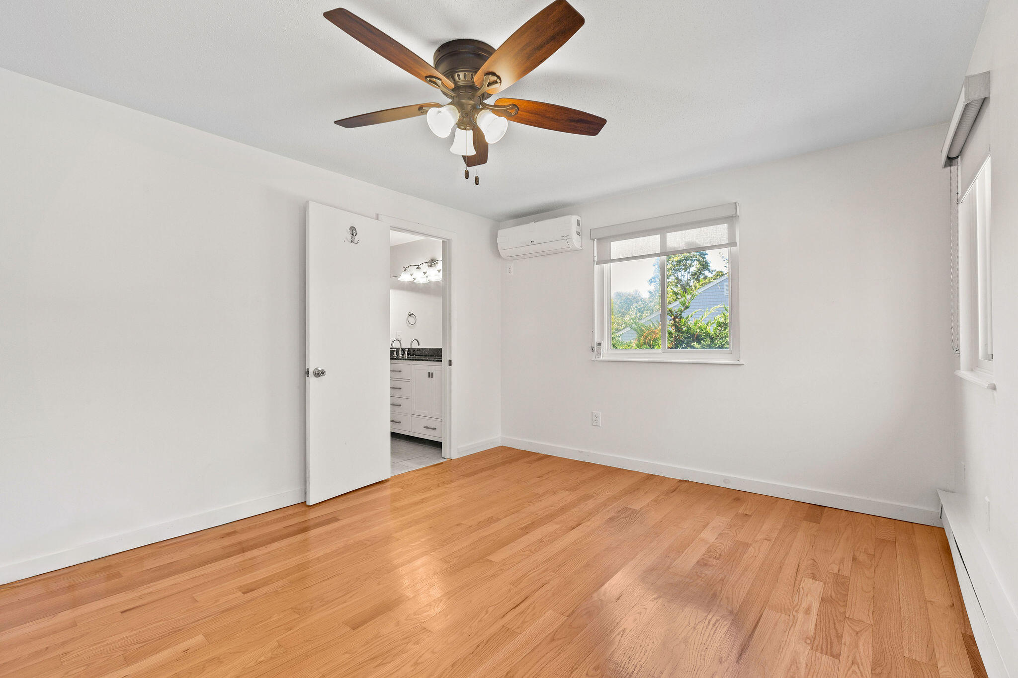 16 Off Conwell Street Provincetown, MA 02657 - Photo 9 of 30 Bedroom-42