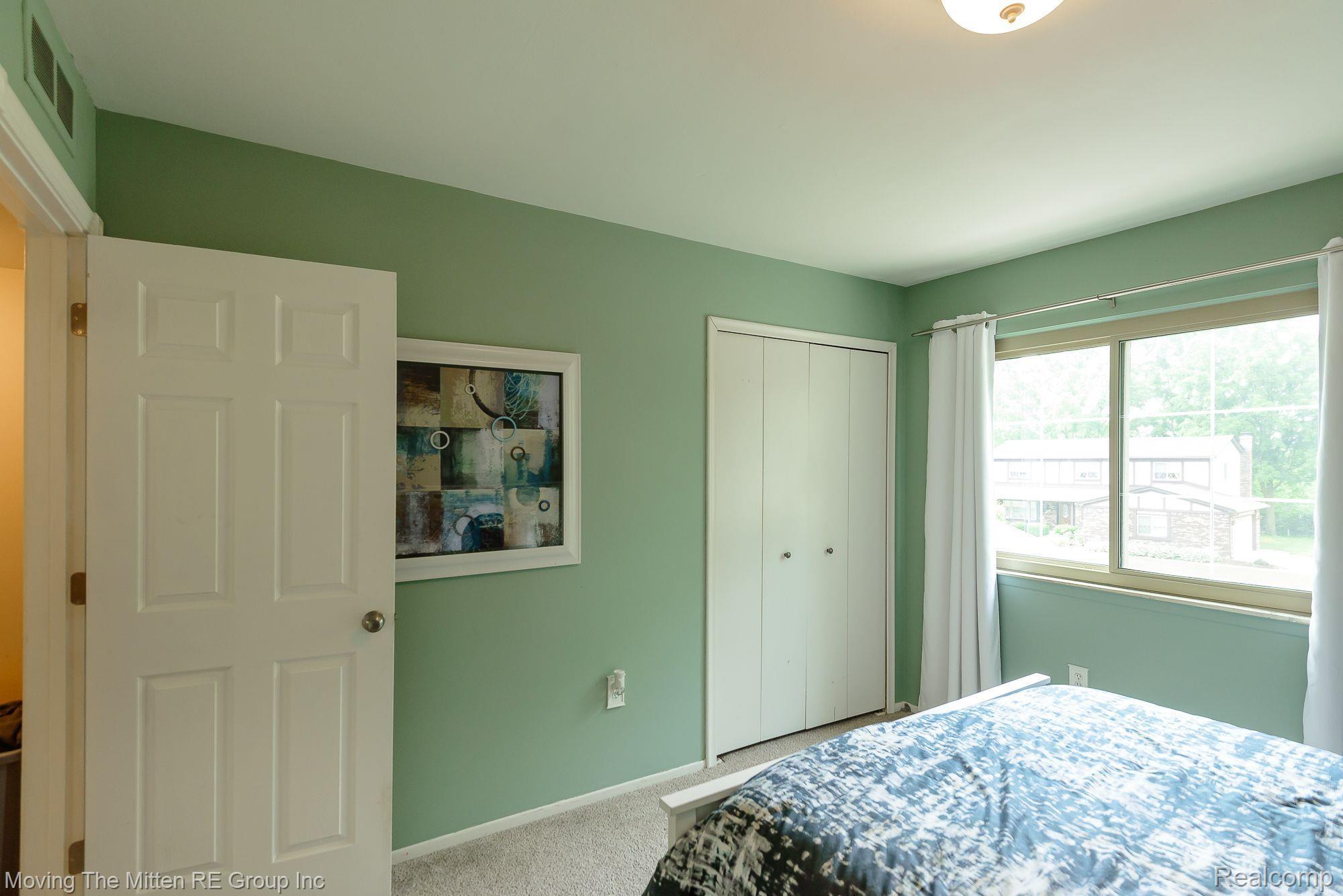 7710 Chichester Road Canton, MI 48187 - Photo 31 of 60 Gallery Image 31