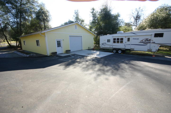 6016 Placer Road Igo, CA 96047 - Photo 3 of 23 Shop
