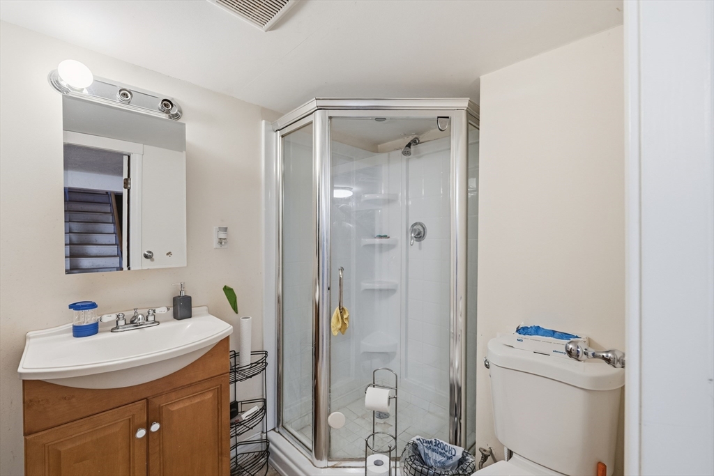 297 Whalom Road Lunenburg, MA 01462 - Photo 38 of 42