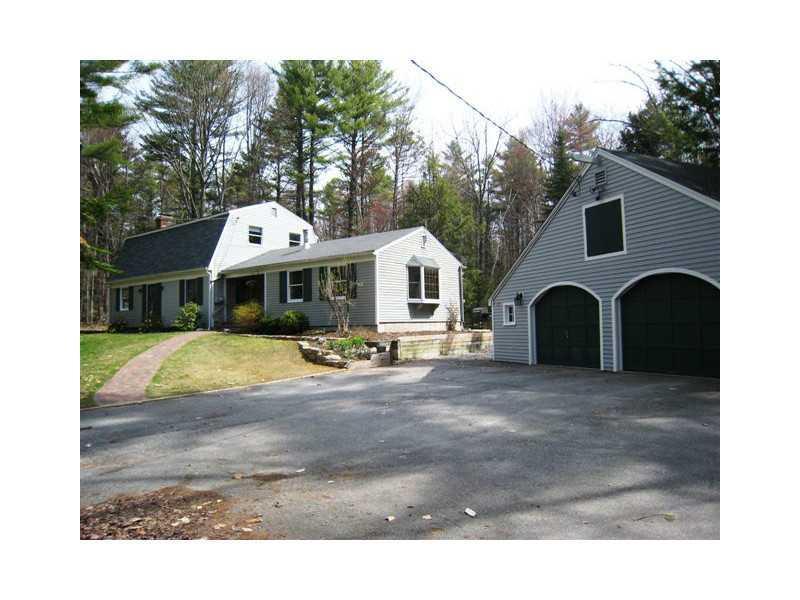 12 Merrill Road Freeport, ME 04032 - Photo 2 of 35 Exterior Front.