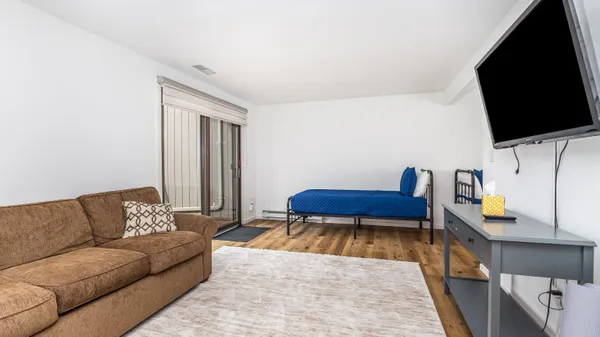 $279,900 | 129 Plum Cove Drive, Galena, IL 61036