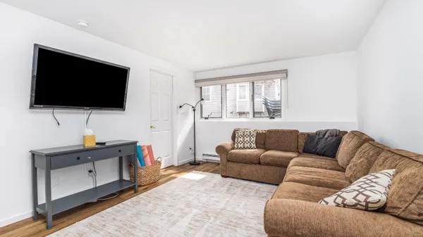 $279,900 | 129 Plum Cove Drive, Galena, IL 61036