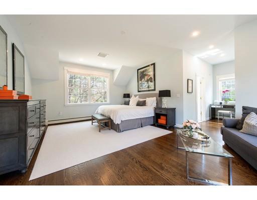 14 Bradyll Road Weston, MA 02493 - Photo 12 of 30