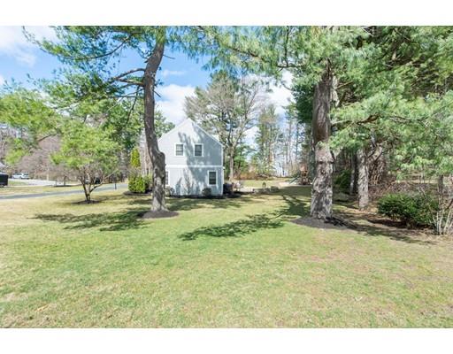 14 Bradyll Road Weston, MA 02493 - Photo 23 of 30