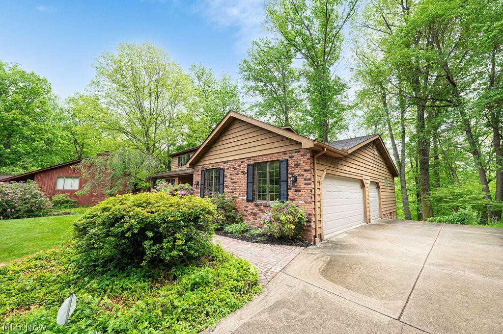 35970 Timber Ridge Lane Willoughby, OH 44094 - Photo 5 of 50