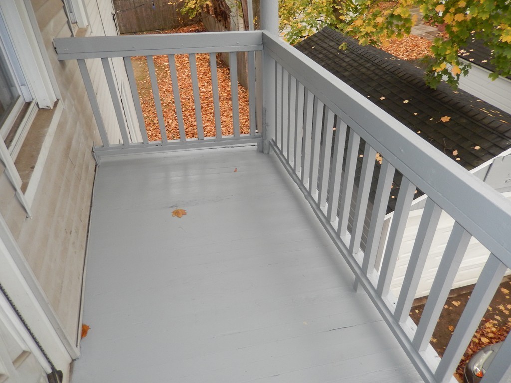 7 Monmouth Street Springfield, MA 01109 - Photo 12 of 24 Gallery Image 12