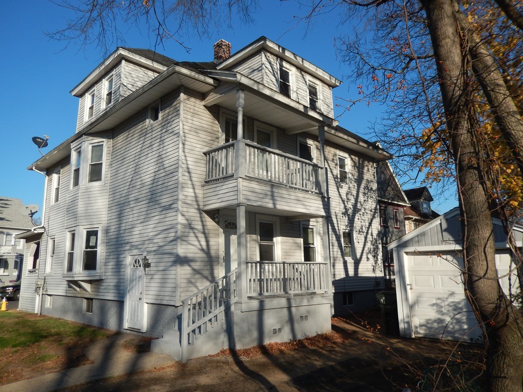 7 Monmouth Street Springfield, MA 01109 - Photo 2 of 24 Gallery Image 2