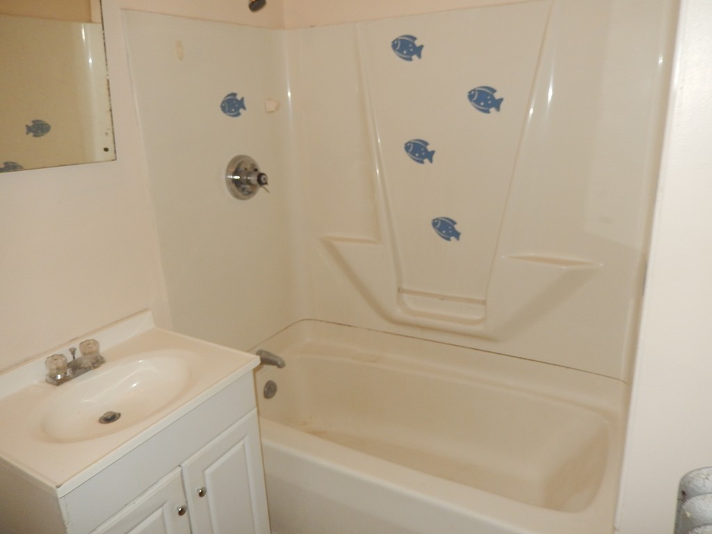 7 Monmouth Street Springfield, MA 01109 - Photo 22 of 24 Gallery Image 22