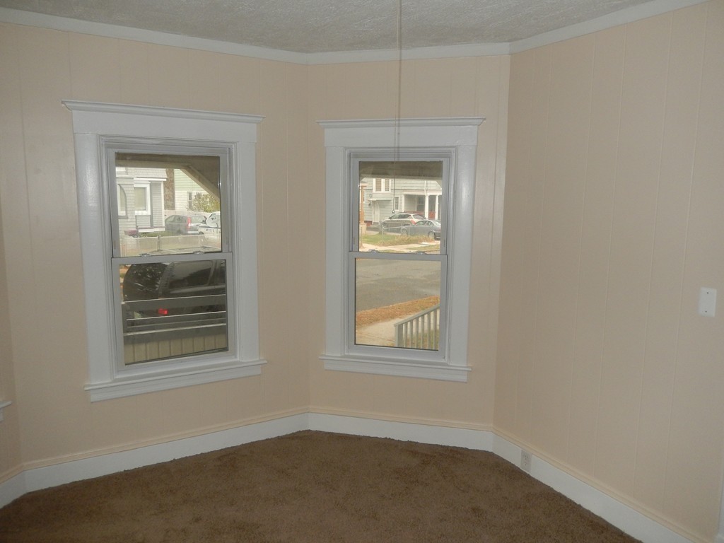 7 Monmouth Street Springfield, MA 01109 - Photo 6 of 24 Gallery Image 6