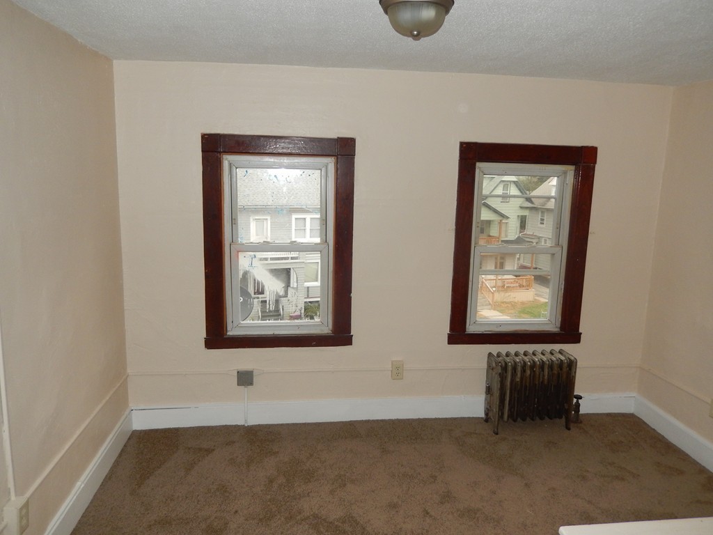 7 Monmouth Street Springfield, MA 01109 - Photo 10 of 24 Gallery Image 10