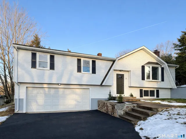 $539,000 | 5 Kish Place, Wallingford, CT 06492