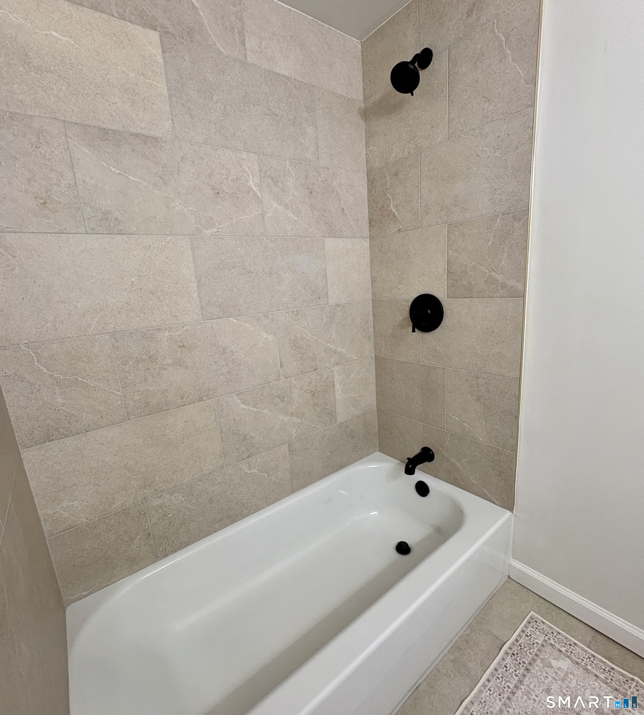 5 Kish Place Wallingford, CT 06492 - Photo 10 of 19