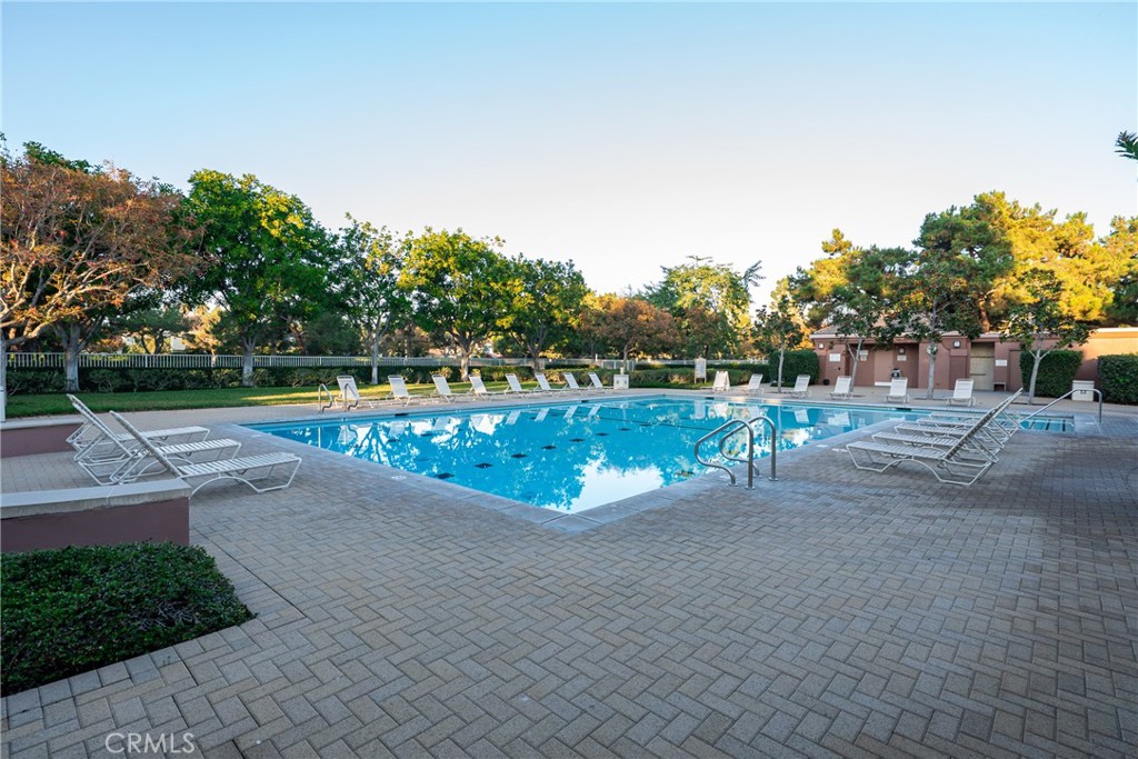 3 Almador Irvine, CA 92614 - Photo 29 of 35 a view of a park with large trees