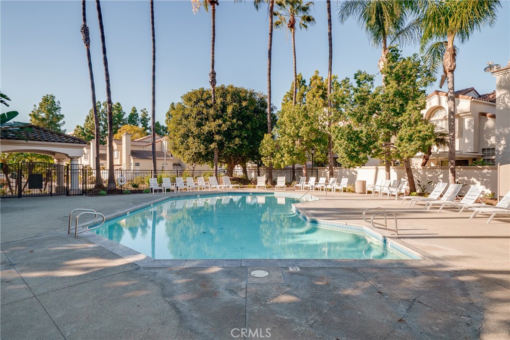 3 Almador Irvine, CA 92614 - Photo 30 of 35 a view of a palm trees and yard