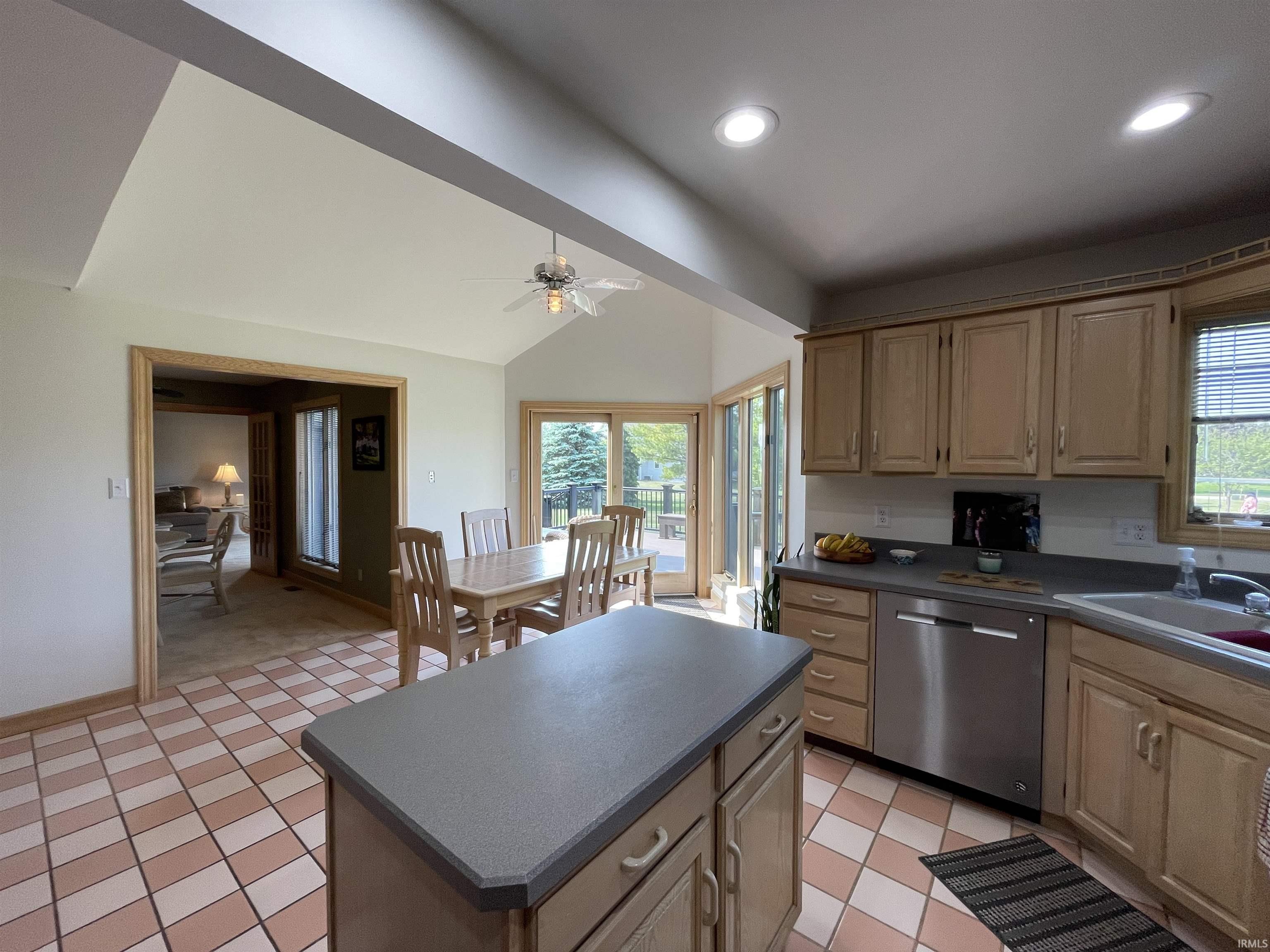 3052 East Liverpool Road Winona Lake, IN 46590 - Photo 15 of 35