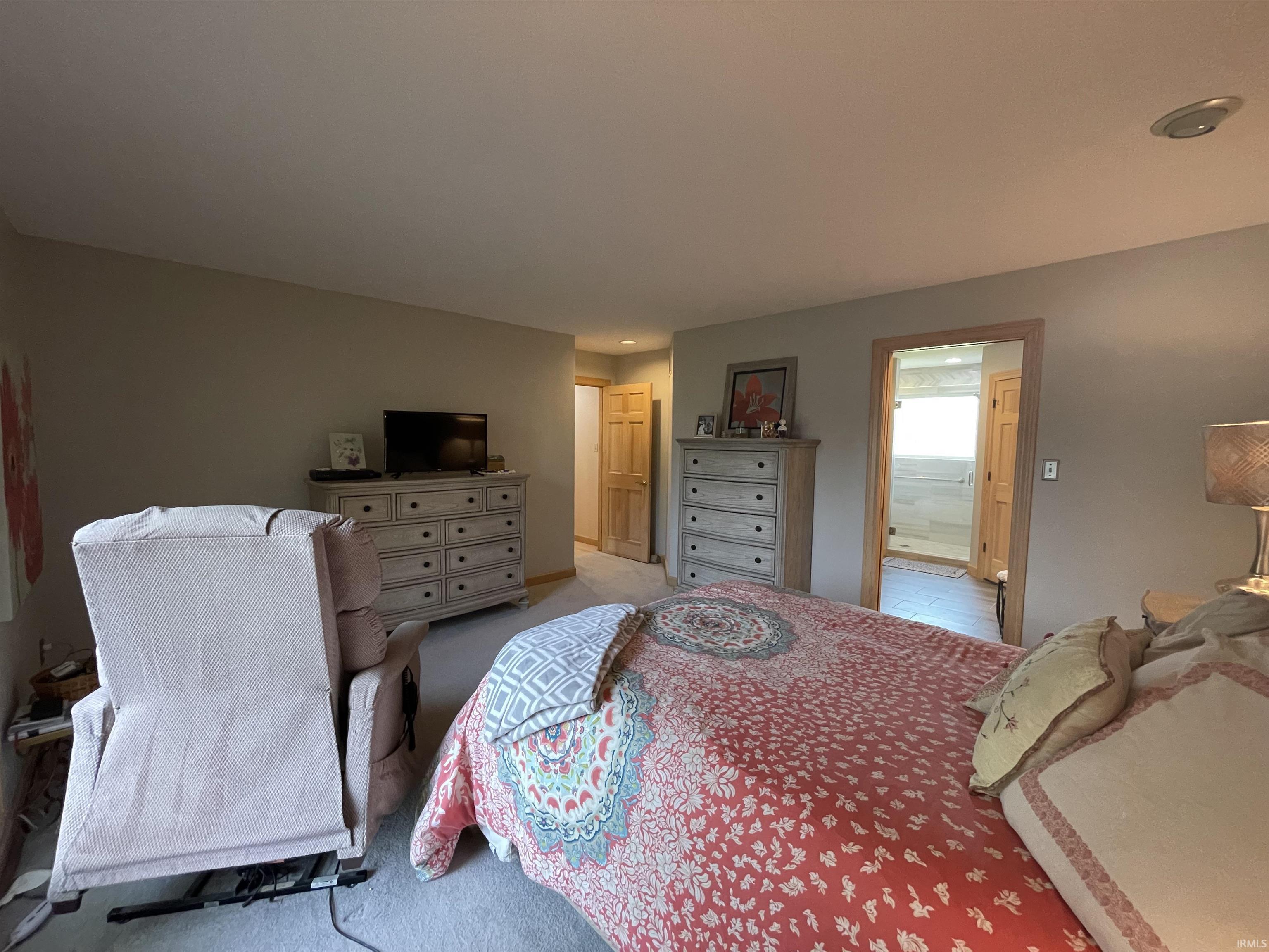 3052 East Liverpool Road Winona Lake, IN 46590 - Photo 16 of 35