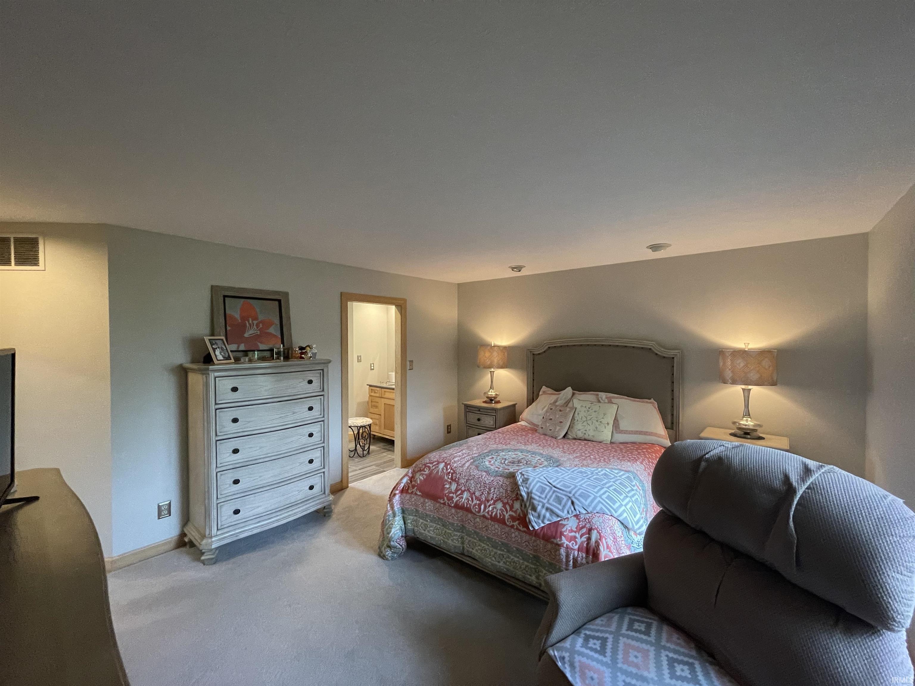 3052 East Liverpool Road Winona Lake, IN 46590 - Photo 17 of 35