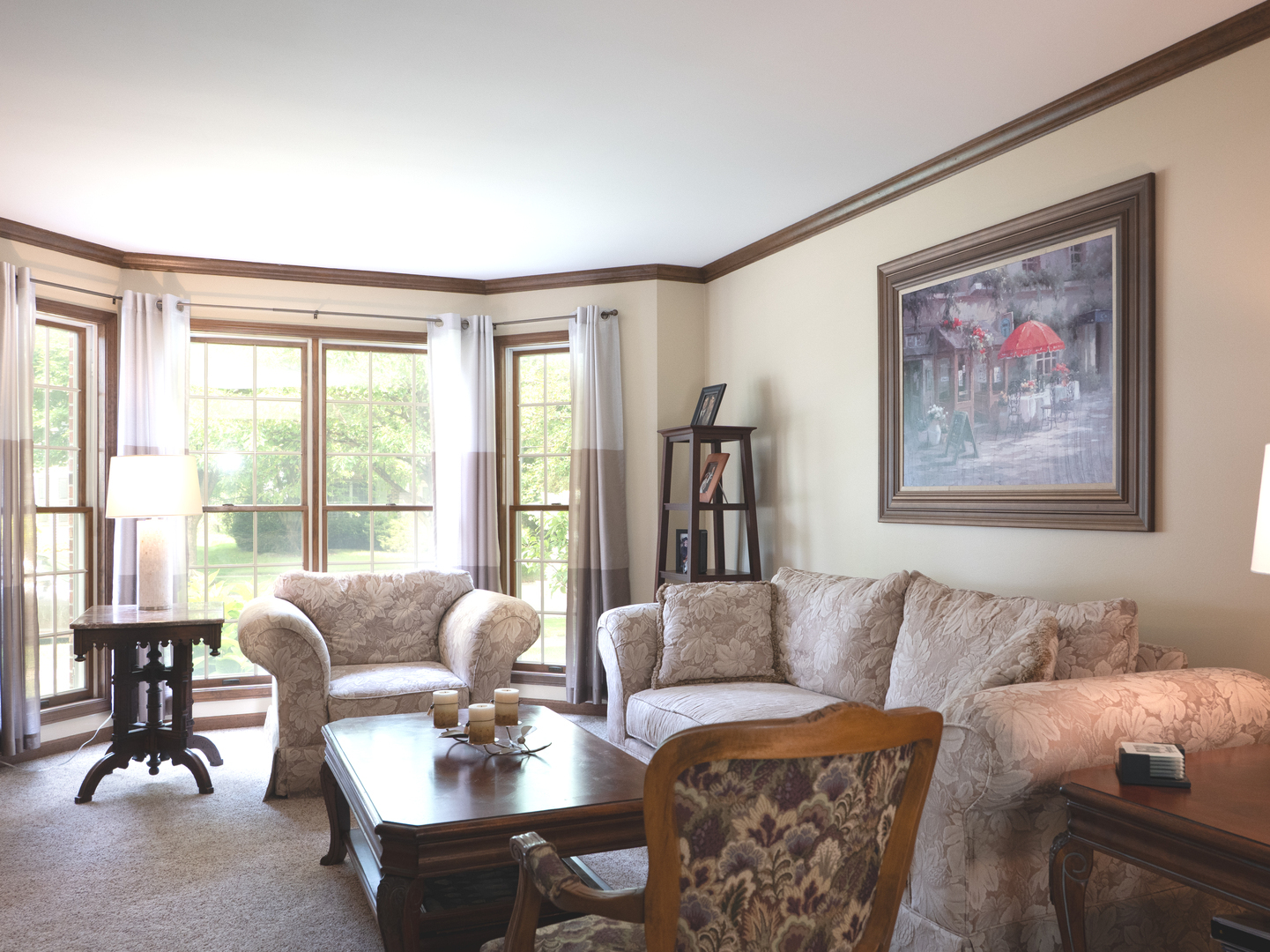 1525 Forest Ridge Road St. Charles, IL 60174 - Photo 6 of 17 a living room with furniture and large windows