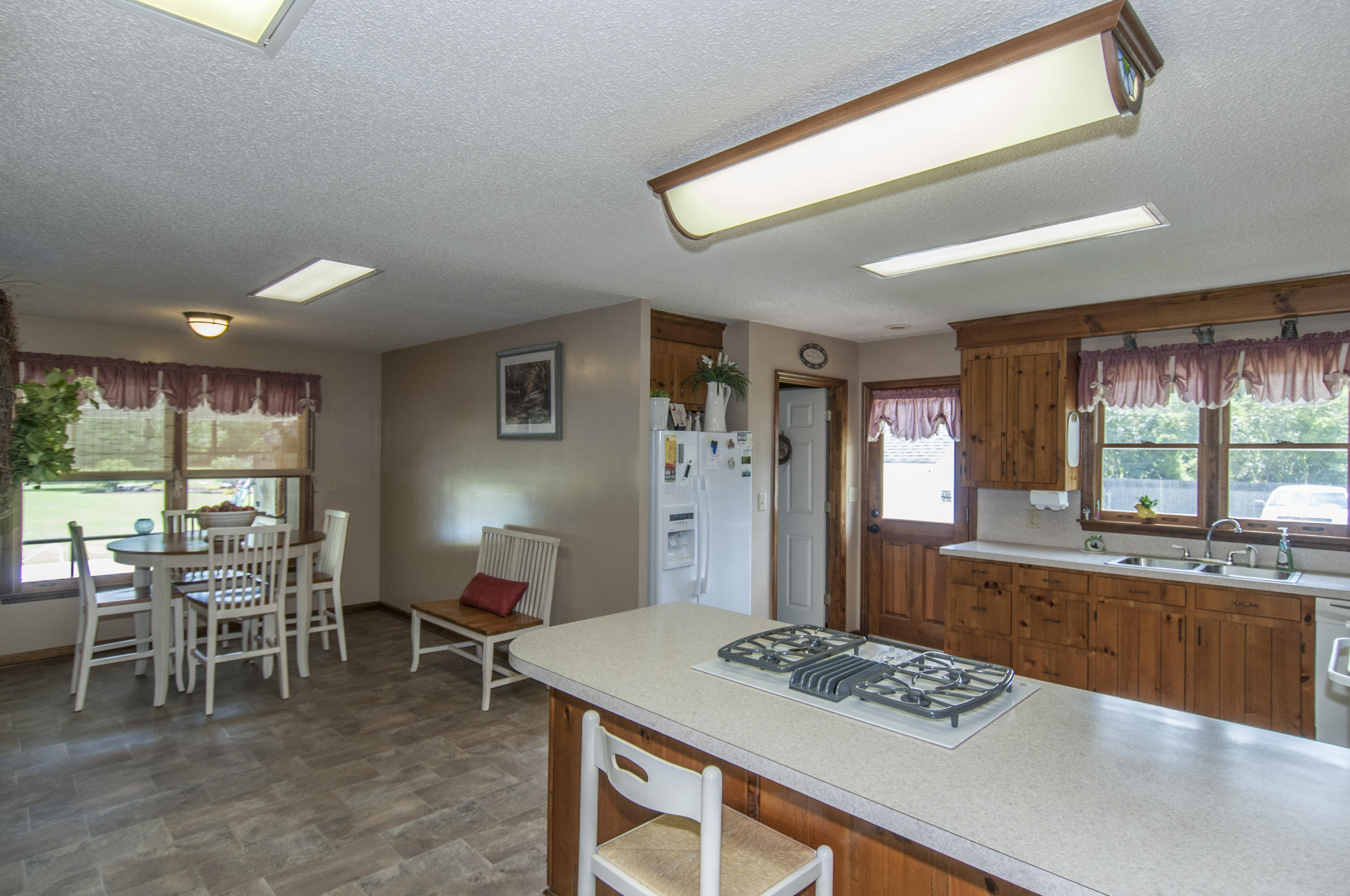 1226 Spring Grove Road Bonneau, SC 29431 - Photo 29 of 59 _DSC5774