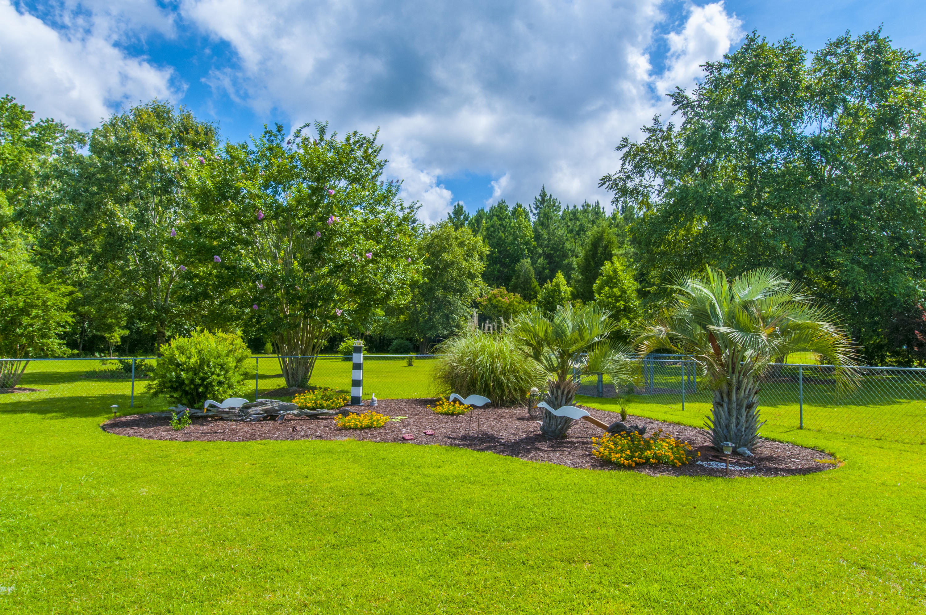 1226 Spring Grove Road Bonneau, SC 29431 - Photo 57 of 59 _DSC5744