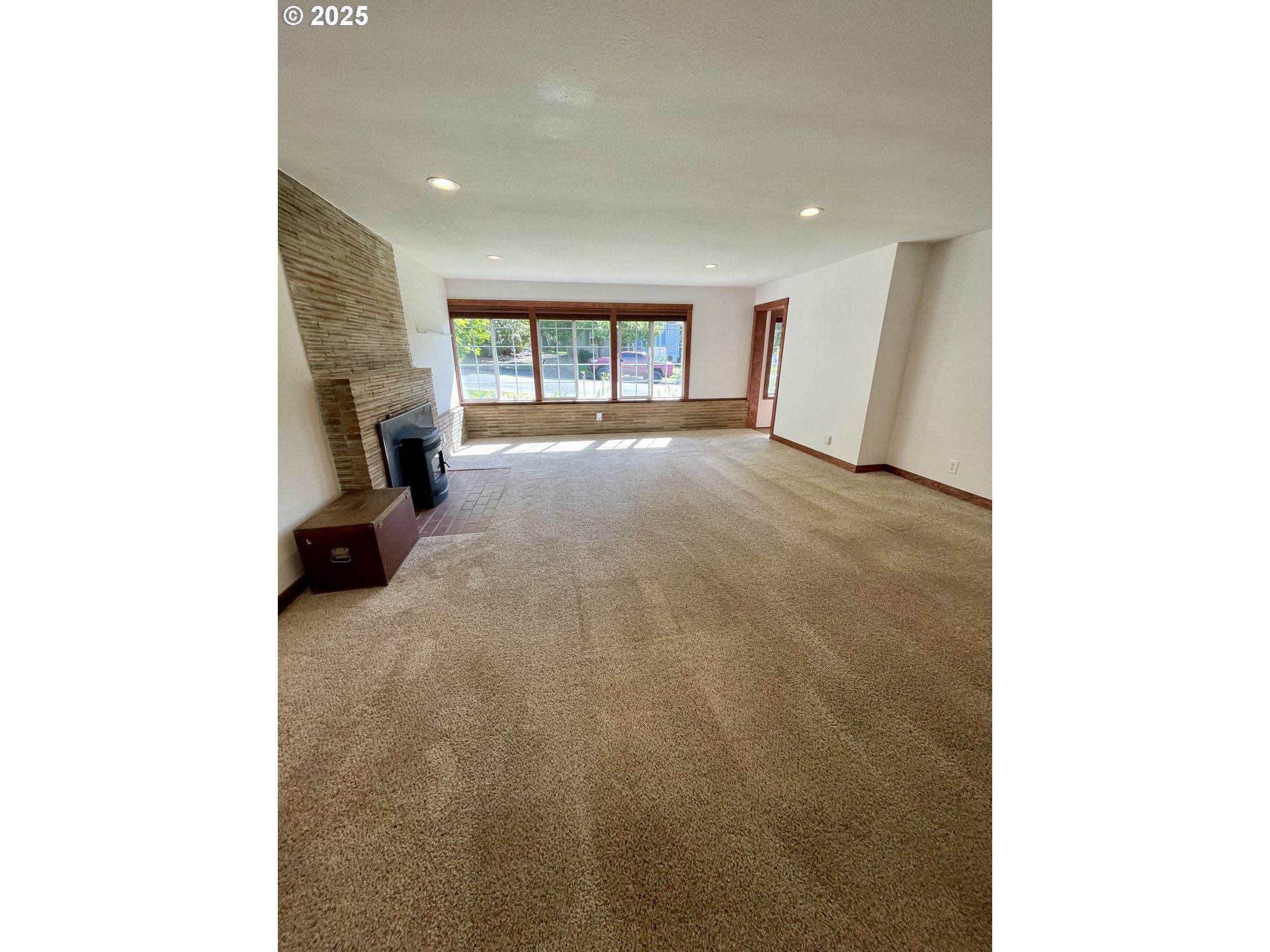 460 North 20th Street Reedsport, OR 97467 - Photo 8 of 29 Gallery Image 8