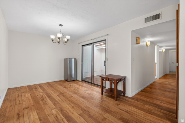 840 South 400 East, Unit 3 St. George, UT 84770 - Photo 8 of 23 Dining area, sliding door to access outdoor area