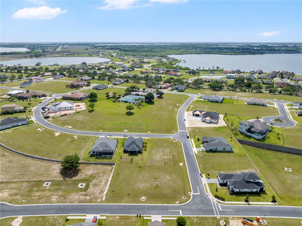 285 Caladium Avenue Lake Alfred, FL 33850 - Photo 13 of 17 an aerial view of a residential houses with outdoor space