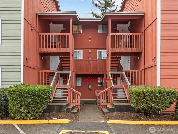 $205,000 | 3438 I Street Northeast, Unit Q103, Auburn, WA 98002